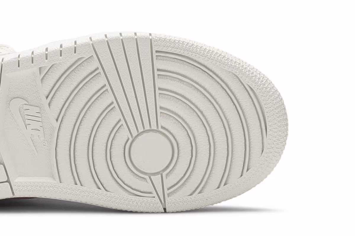 Air Jordan 1 Mid GP Phantom, view 6