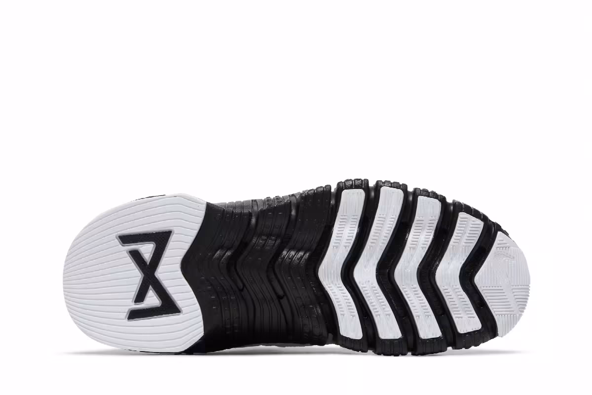 Nike Women's Free Metcon 4 Premium White Black Silver, view 5