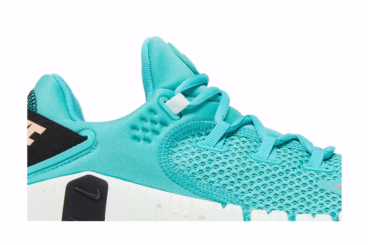 Nike Women's Free Metcon 4 Washed Teal, view 3