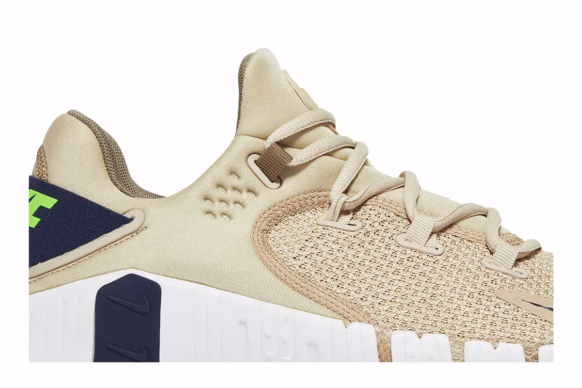 Nike Free Metcon 4 Rattan, view 3