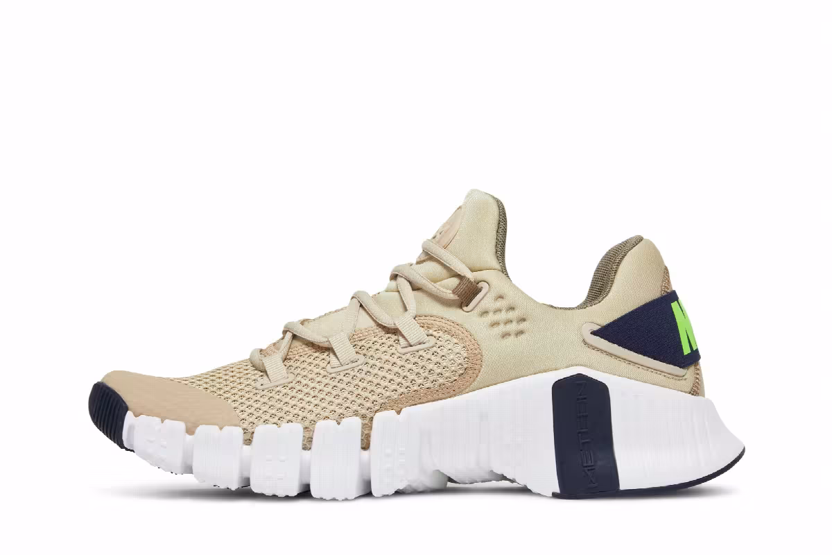 Nike Free Metcon 4 Rattan, view 4