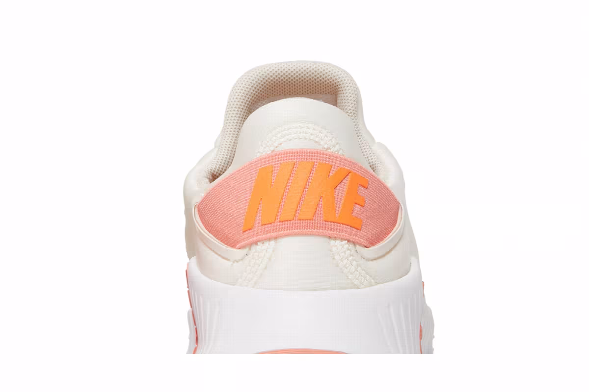 Nike Women's Free Metcon 4 Sail Total Orange, view 8