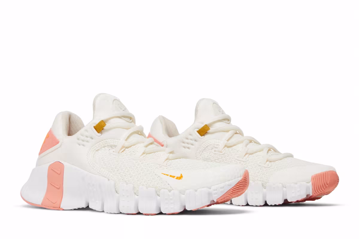 Nike Women's Free Metcon 4 Sail Total Orange, view 9