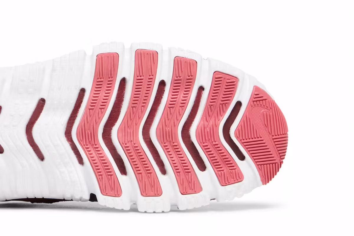 Nike Women's Free Metcon 4 Dark Beetroot, view 6