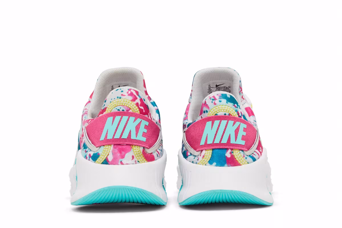 Nike Women's Free Metcon 4 Graffiti Graphics, view 7