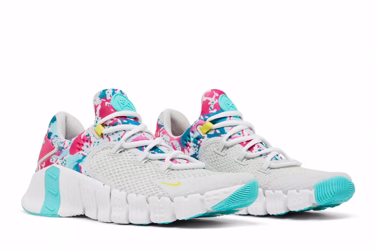 Nike Women's Free Metcon 4 Graffiti Graphics, view 9