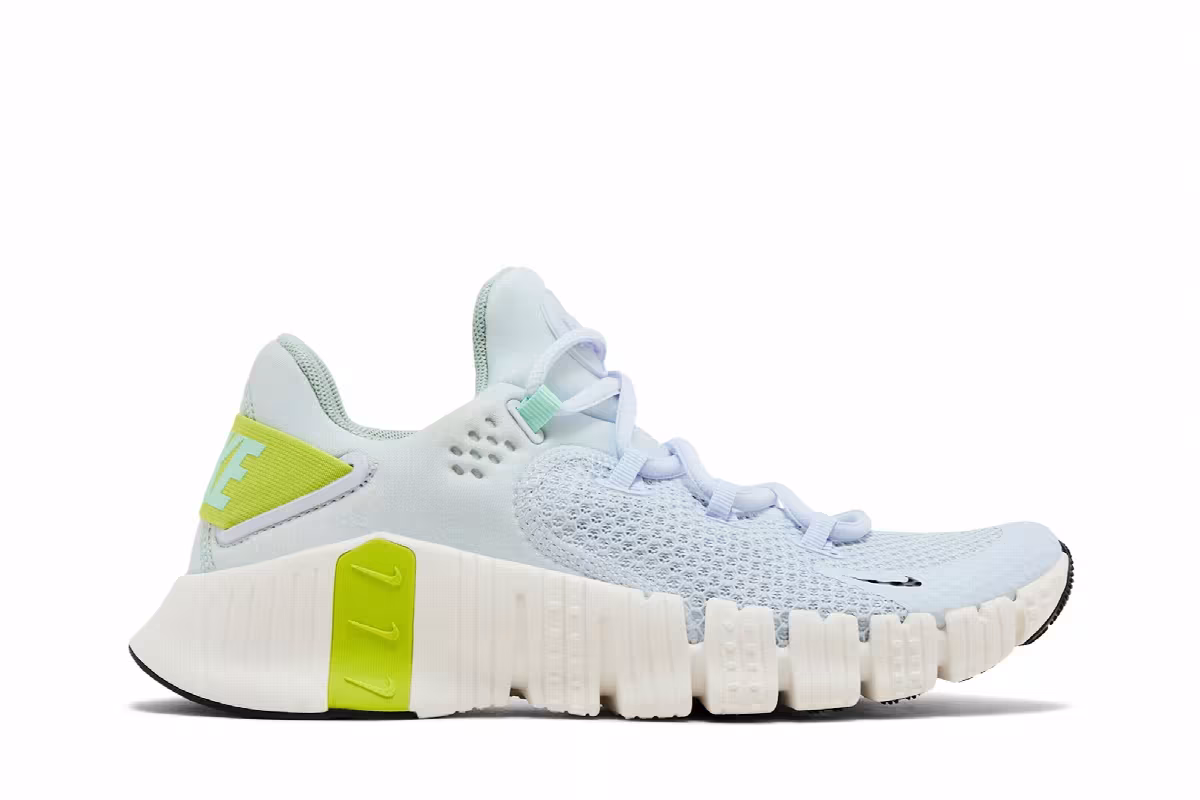 Nike Women's Free Metcon 4 Grey Atomic Green, view 2