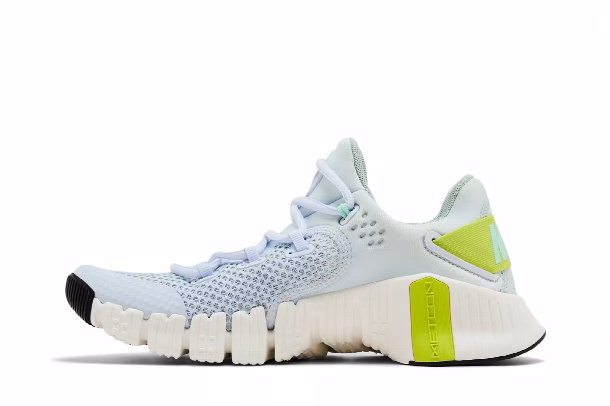 Nike Women's Free Metcon 4 Grey Atomic Green, view 4