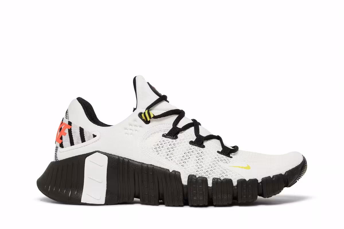 Nike Free Metcon 4 White Black Crimson, view 2