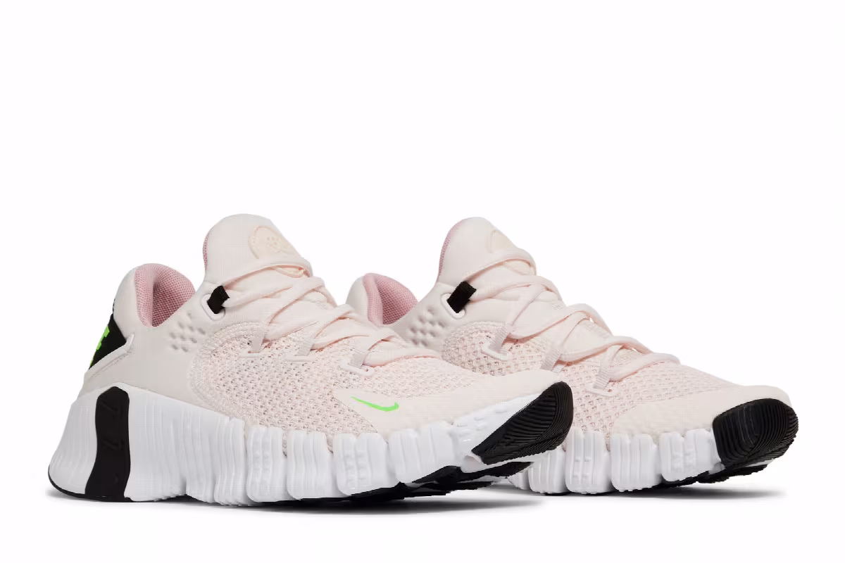 Nike Women's Free Metcon 4 Light Soft Pink, view 9