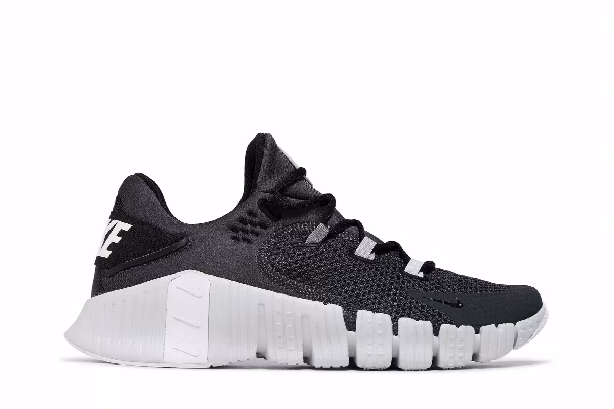 Nike Free Metcon 4 AMP Dark Smoke Grey Black, view 2
