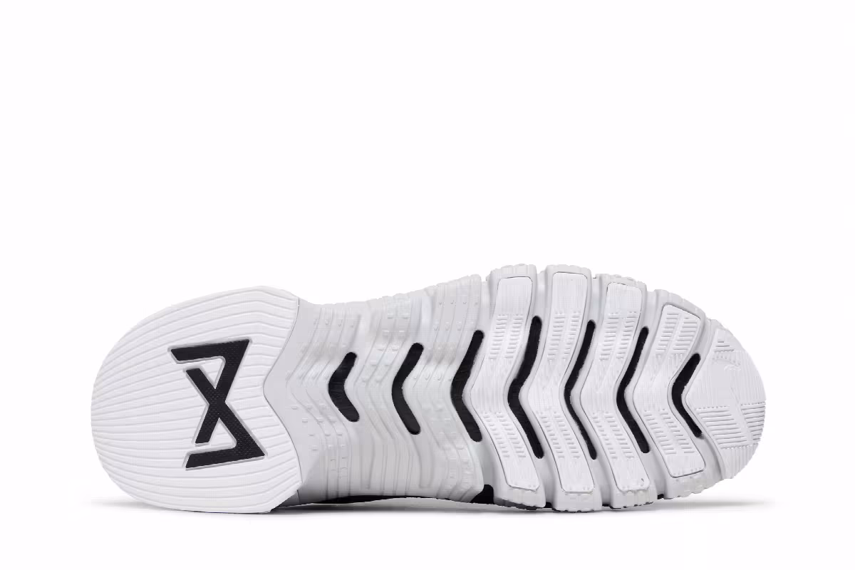 Nike Free Metcon 4 AMP Dark Smoke Grey Black, view 5