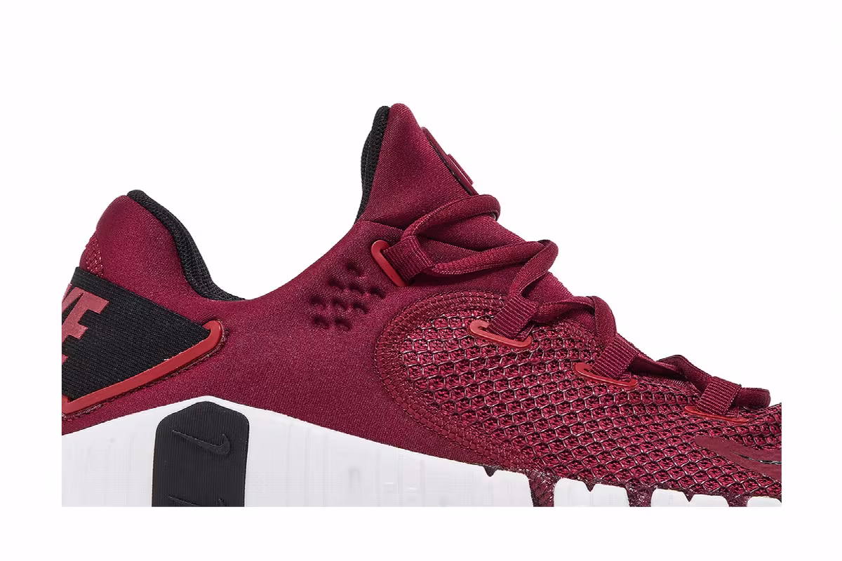 Nike Free Metcon 4 Team Maroon, view 3