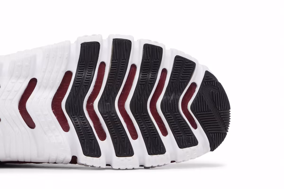Nike Free Metcon 4 Team Maroon, view 6