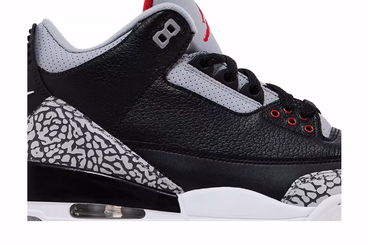 Air Jordan 3 OG Black Cement 2018, view 3