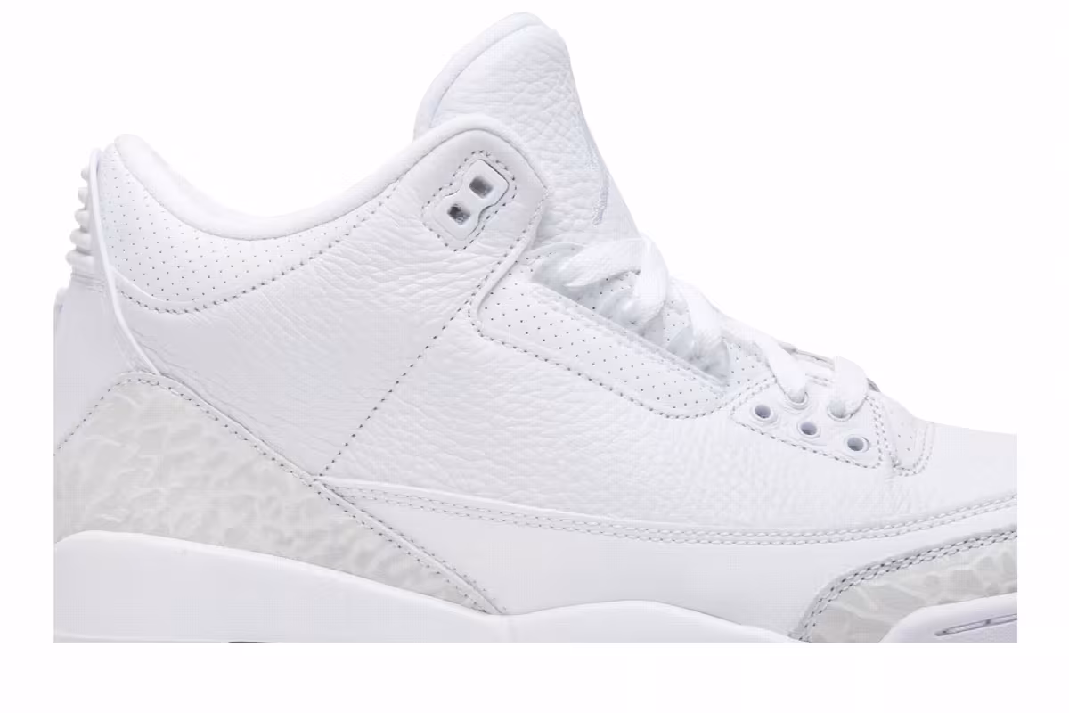 Air Jordan 3 Triple White, view 3