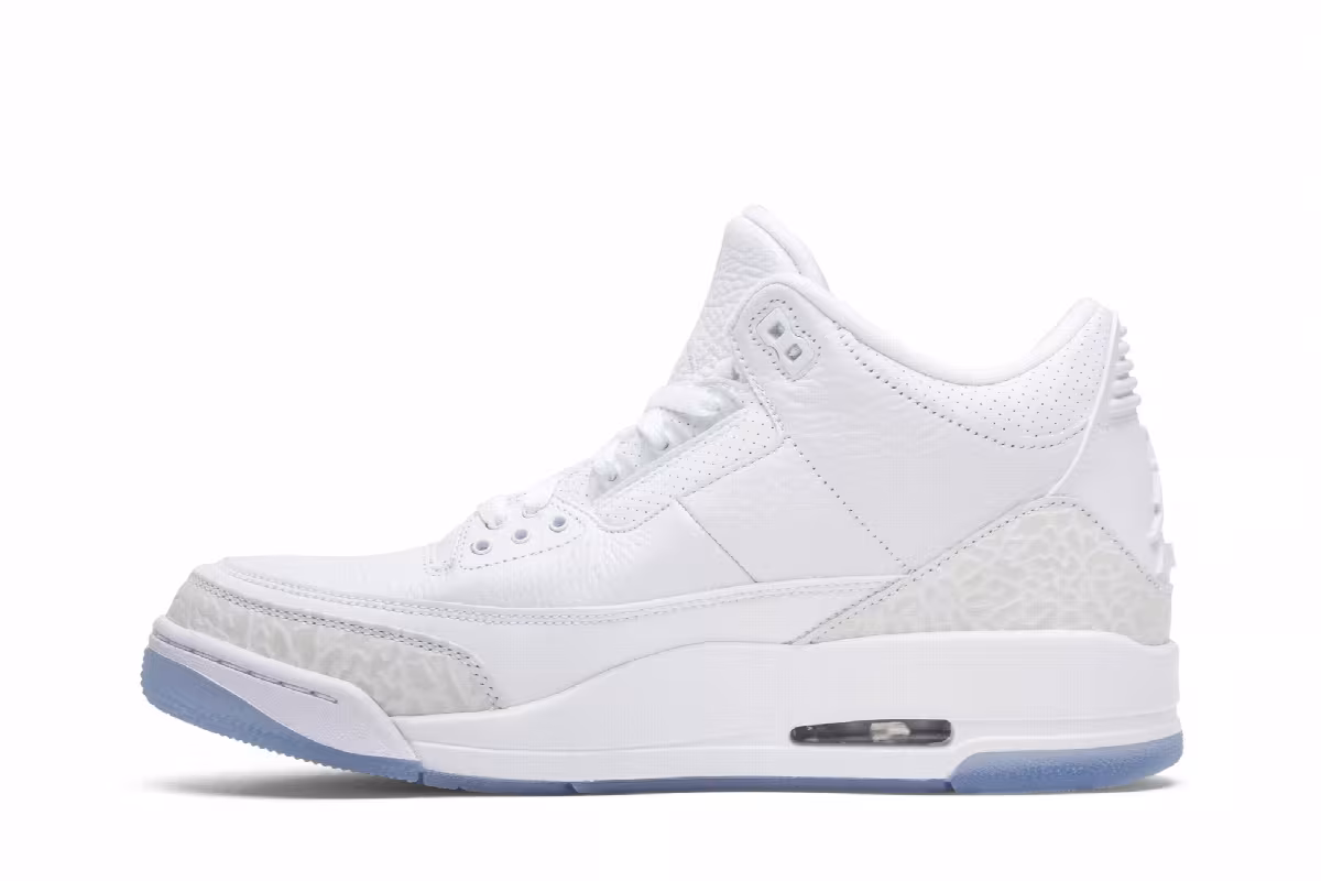 Air Jordan 3 Triple White, view 4