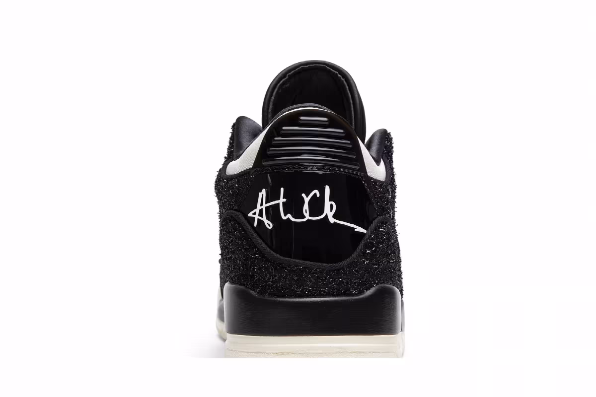 Anna Wintour x Women's Air Jordan 3 Black, view 8