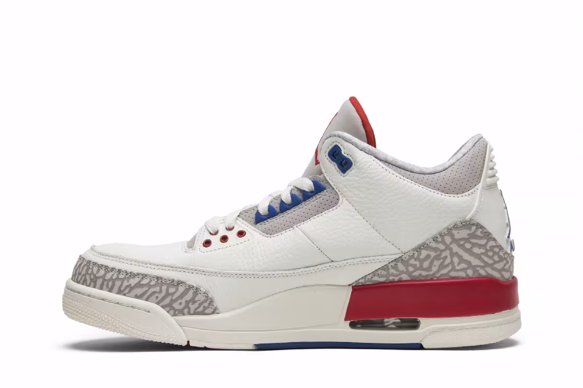 Air Jordan 3 International Flight, view 4