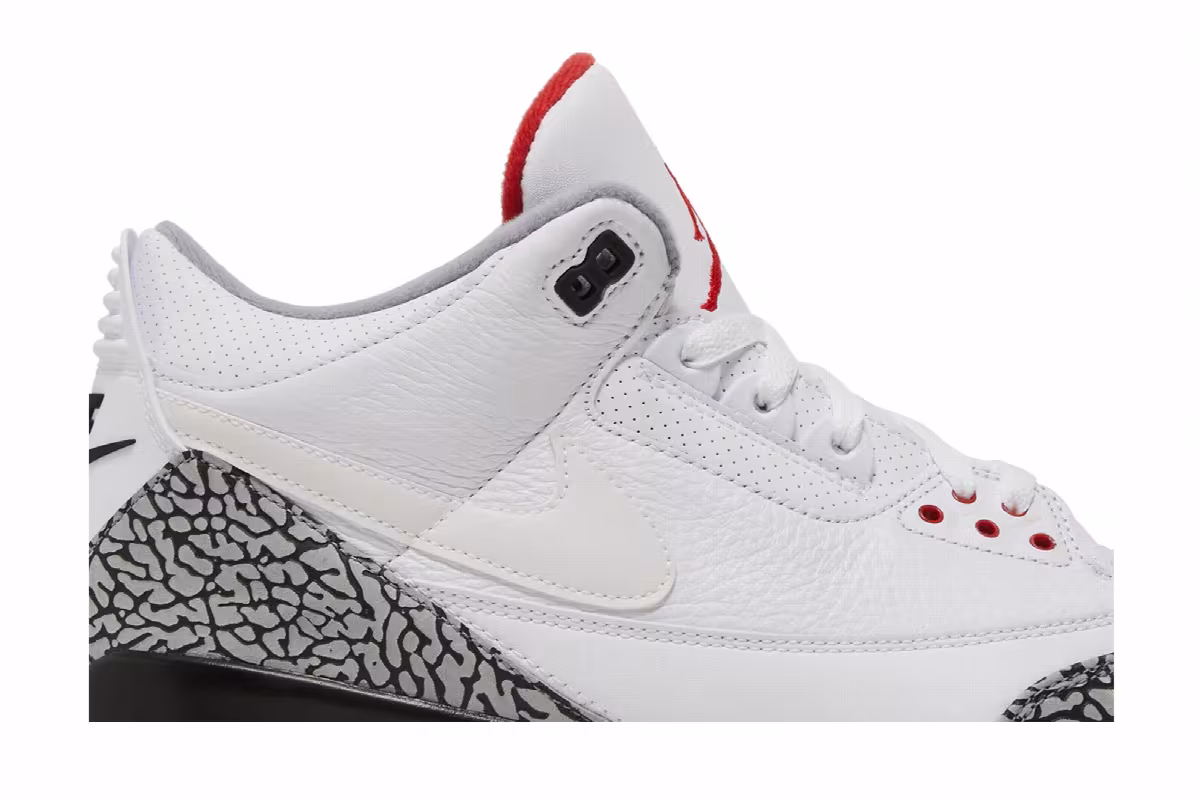 Air Jordan 3 JTH NRG White Cement, view 3