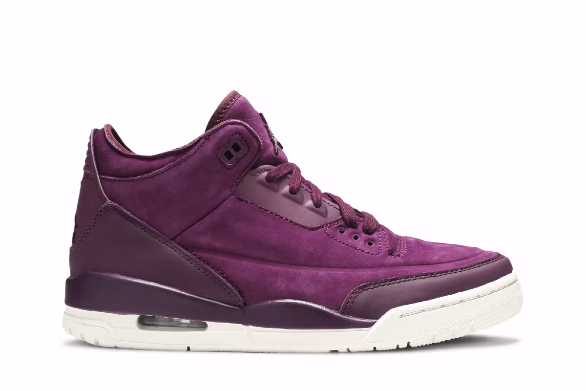 Women's Air Jordan 3 Bordeaux, view 2