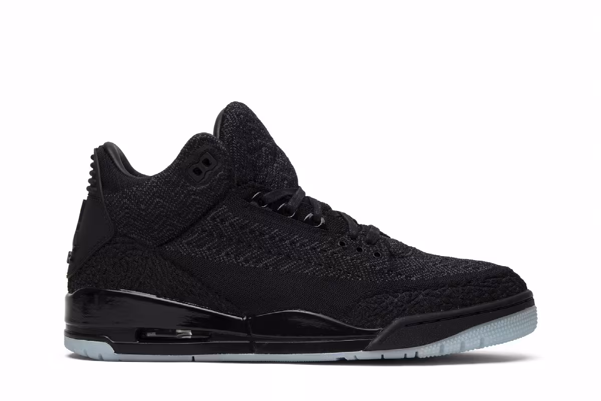 Air Jordan 3 Flyknit Black, view 2
