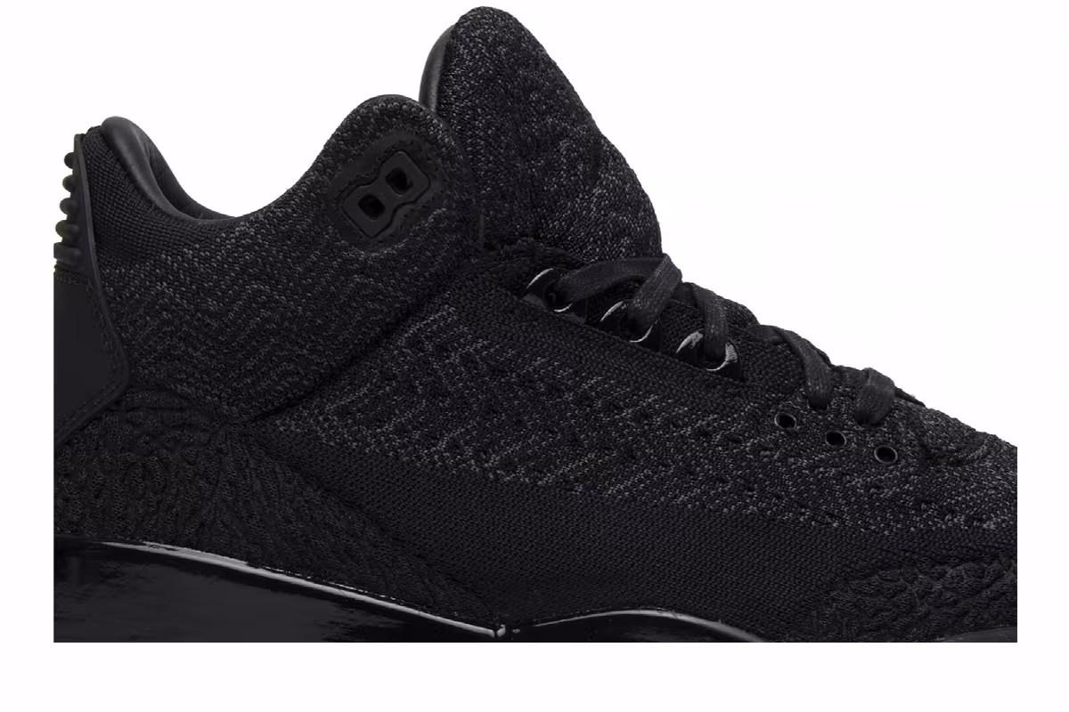 Air Jordan 3 Flyknit Black, view 3