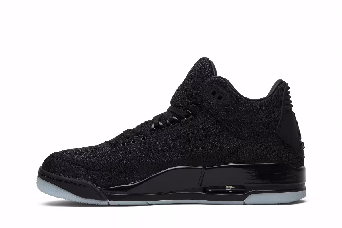 Air Jordan 3 Flyknit Black, view 4