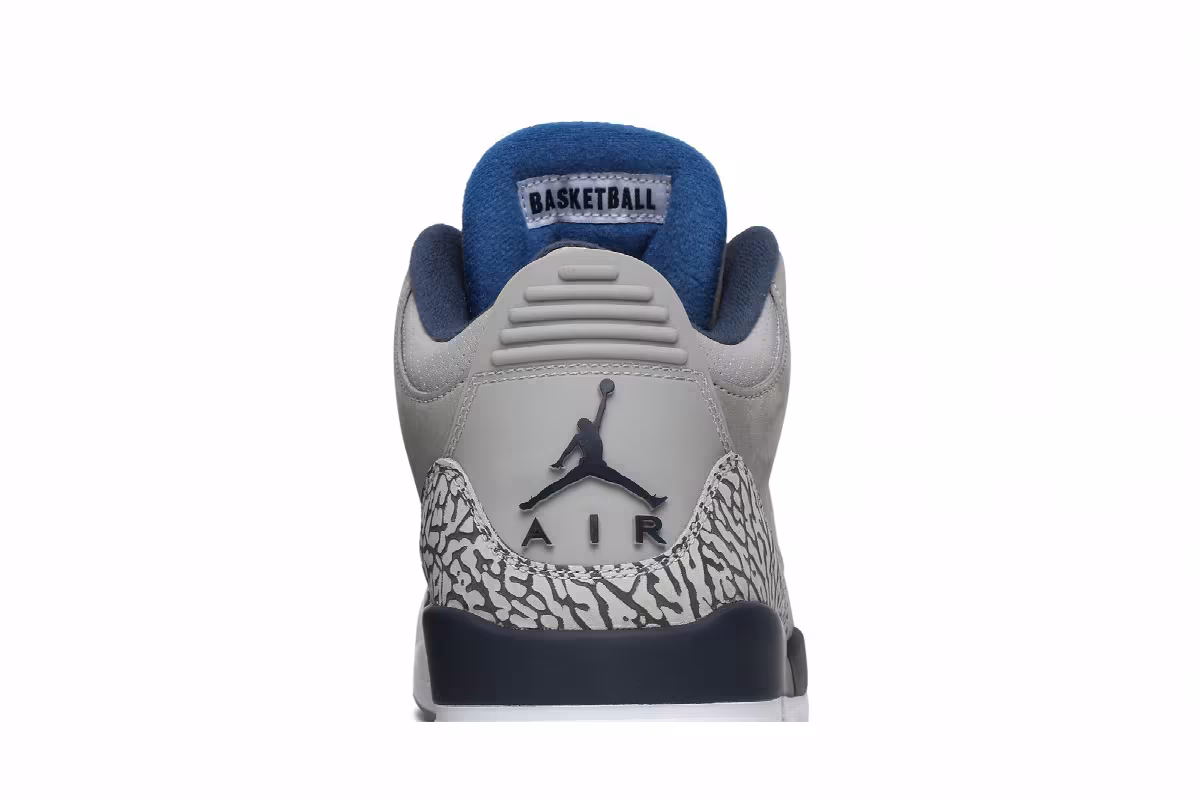 Air Jordan 3 Georgetown Hoyas, view 8