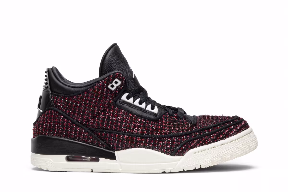 Anna Wintour x Women's Air Jordan 3 University Red, view 2