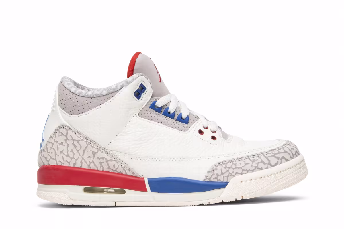 Air Jordan 3 GS International Flight, view 2