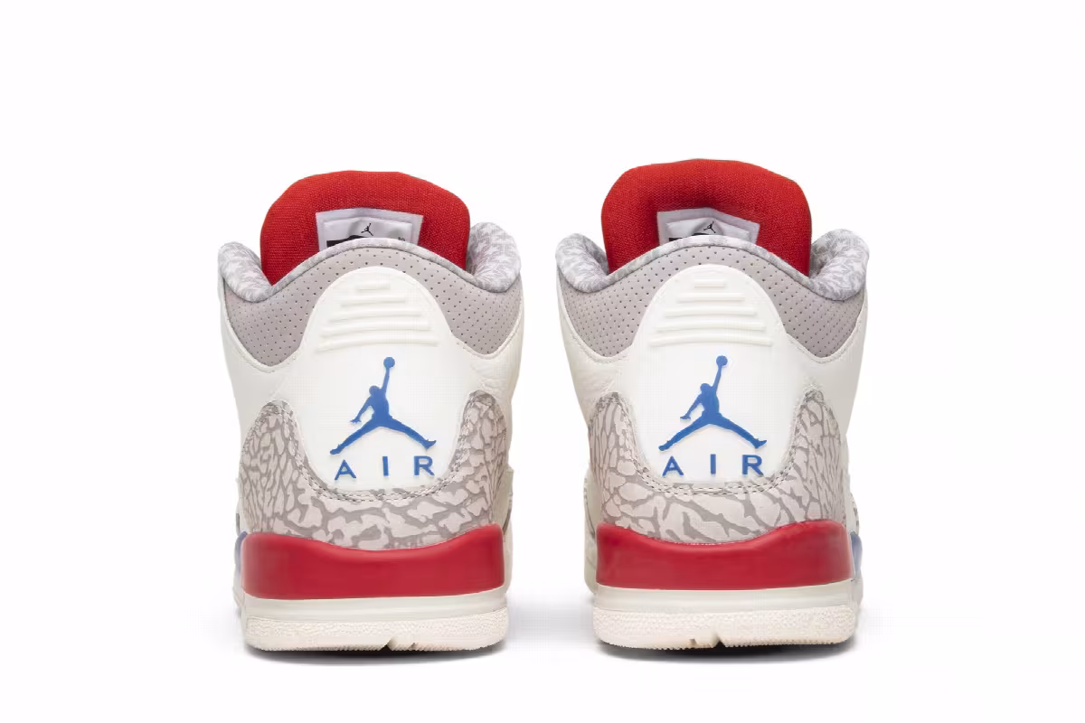 Air Jordan 3 GS International Flight, view 7