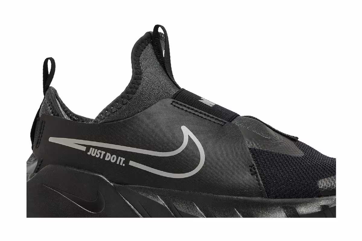 Nike Flex Runner 2 GS Black Anthracite, view 3