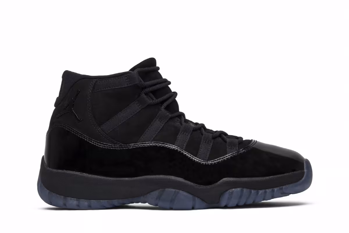 Air Jordan 11 Cap and Gown, view 2