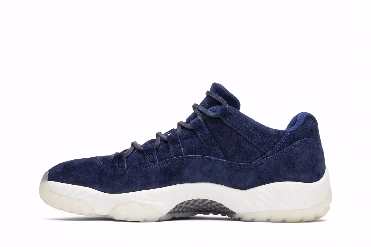 Air Jordan 11 Low RE2PECT, Jeter, view 4