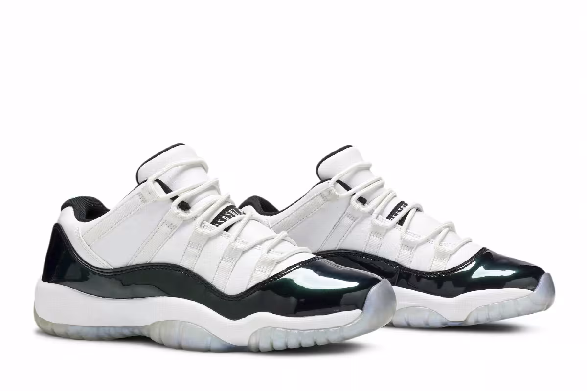 Air Jordan 11 GS Emerald, view 9