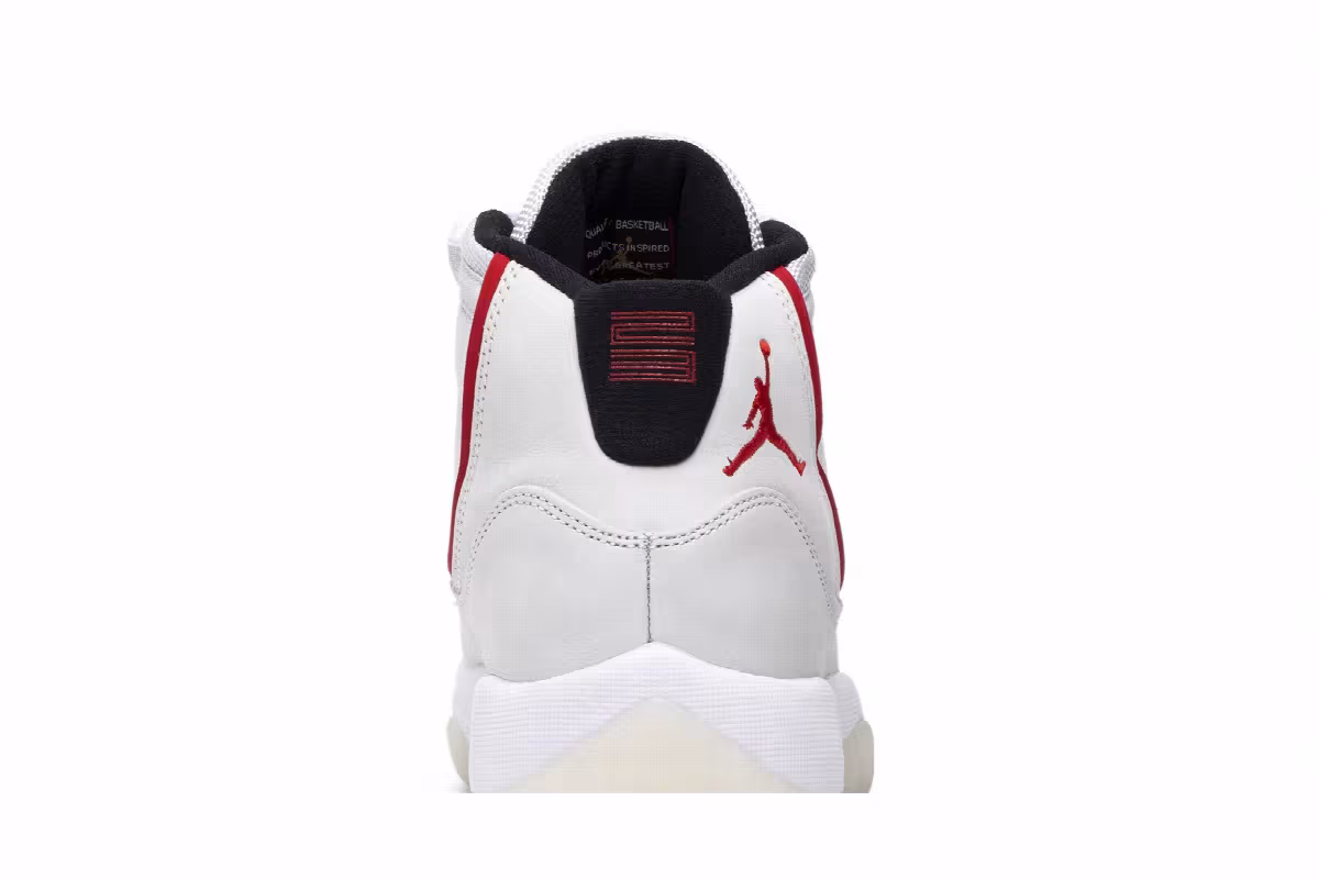 Air Jordan 11 GS Platinum Tint, view 8