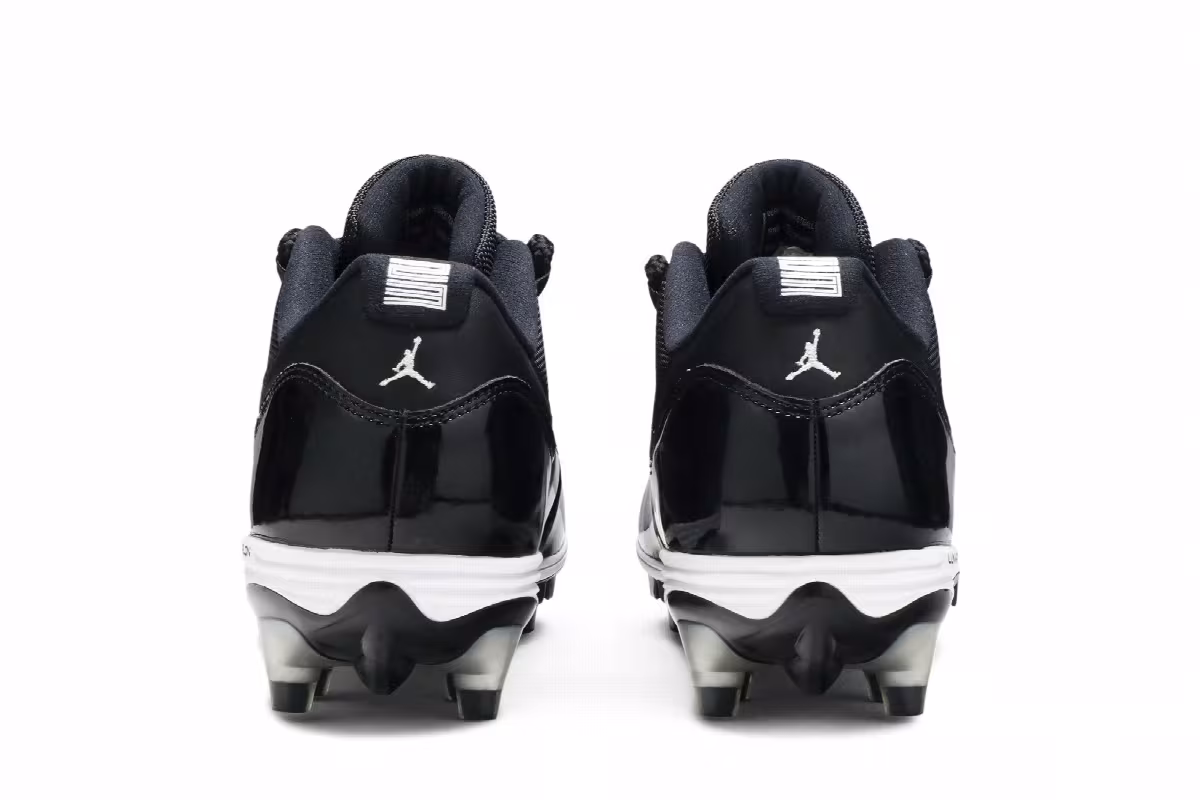 Air Jordan 11 Low TD Cleat Space Jam, view 7