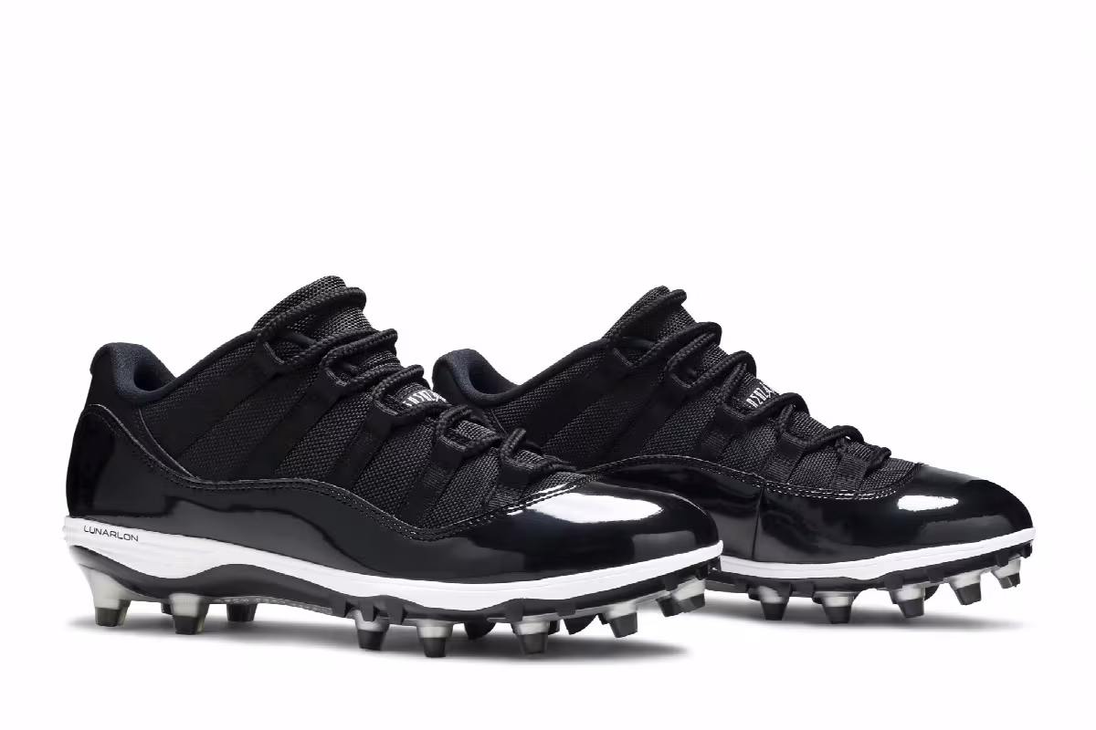 Air Jordan 11 Low TD Cleat Space Jam, view 9