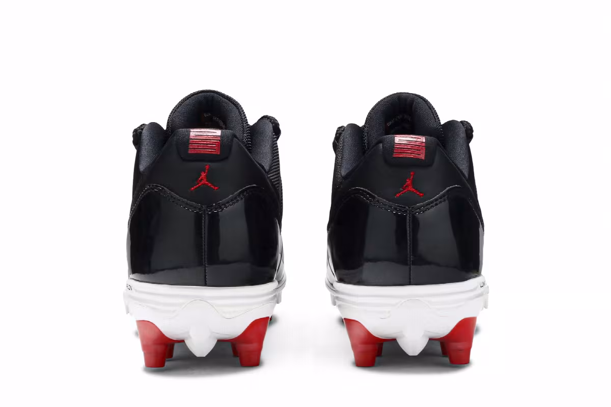 Air Jordan 11 Low Cleat Bred, view 7
