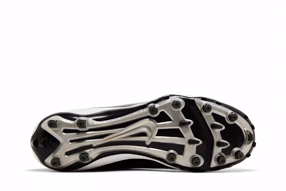 Air Jordan 11 TD Cleat Space Jam, view 5