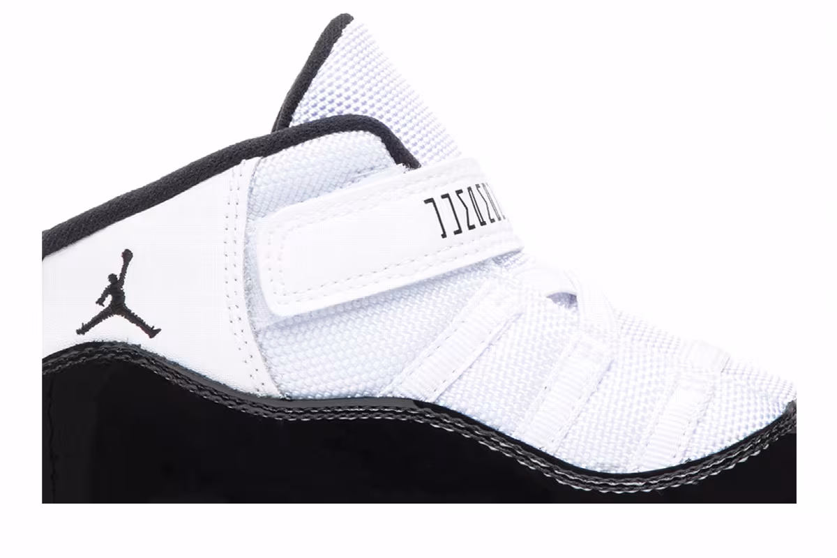 Air Jordan 11 TD Concord 2018, view 3