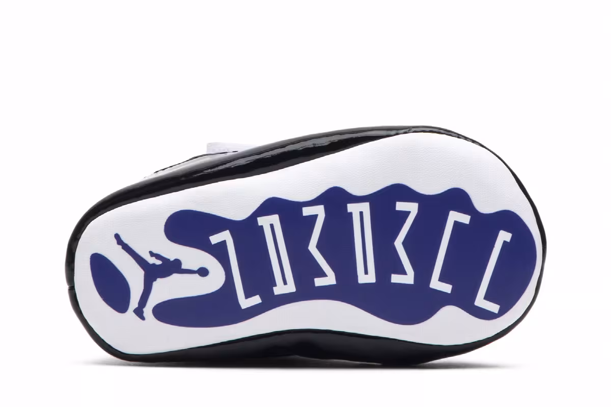 Air Jordan 11 CB Concord 2018, view 5
