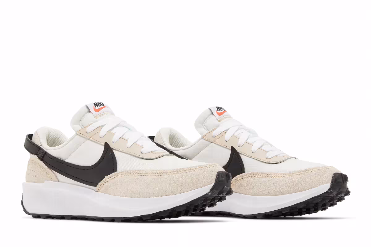 Nike Women's Waffle Debut Sanddrift Black, view 9