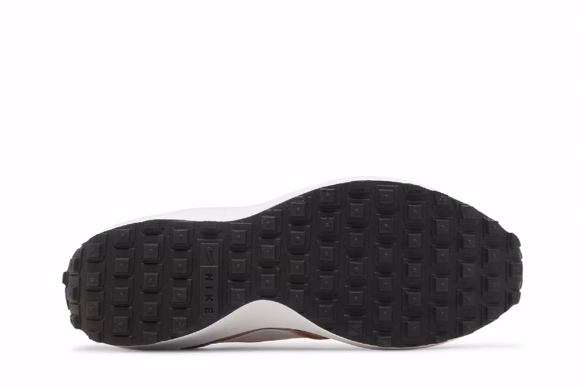 Nike Women's Waffle Debut Pink Oxford, view 5