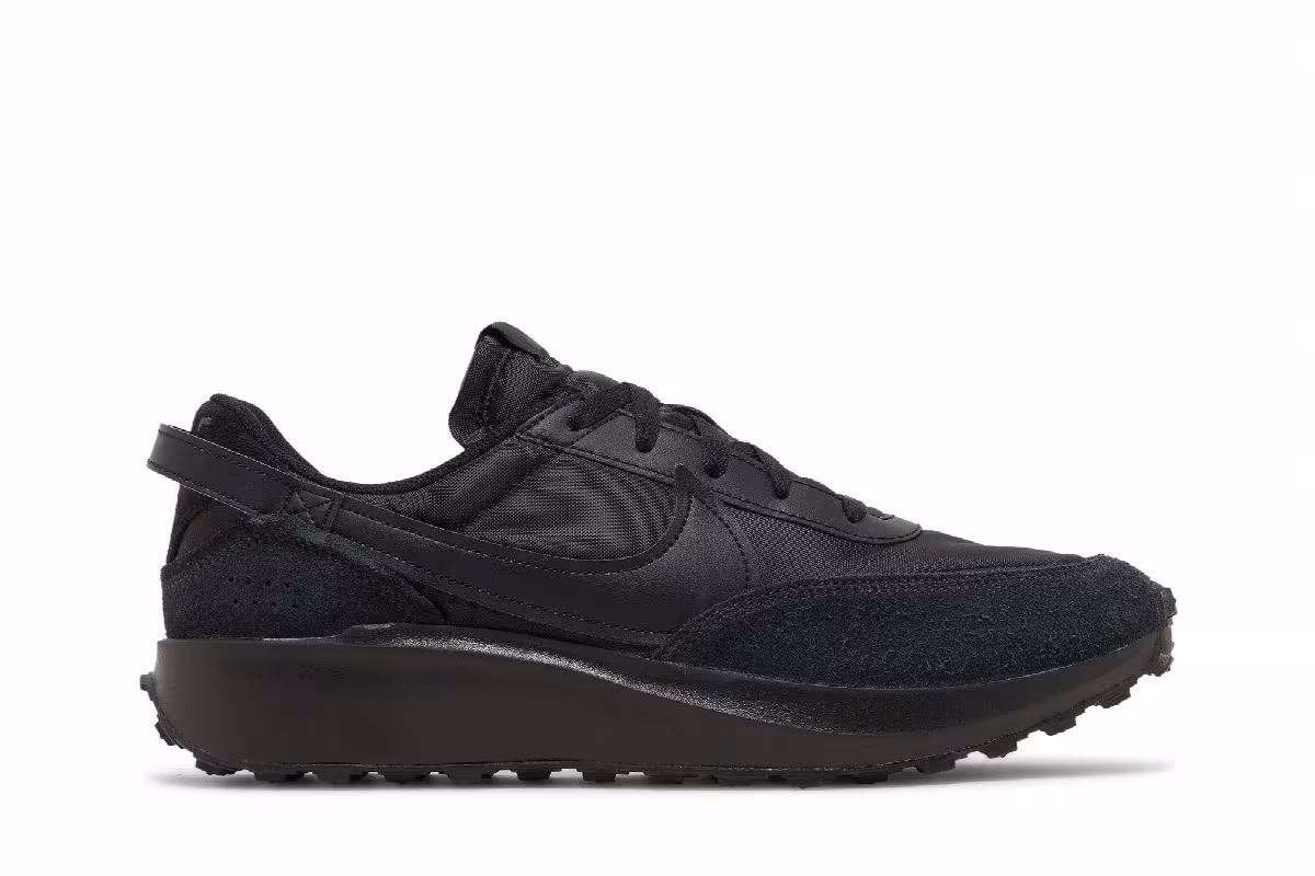 Nike Waffle Debut Triple Black, view 2