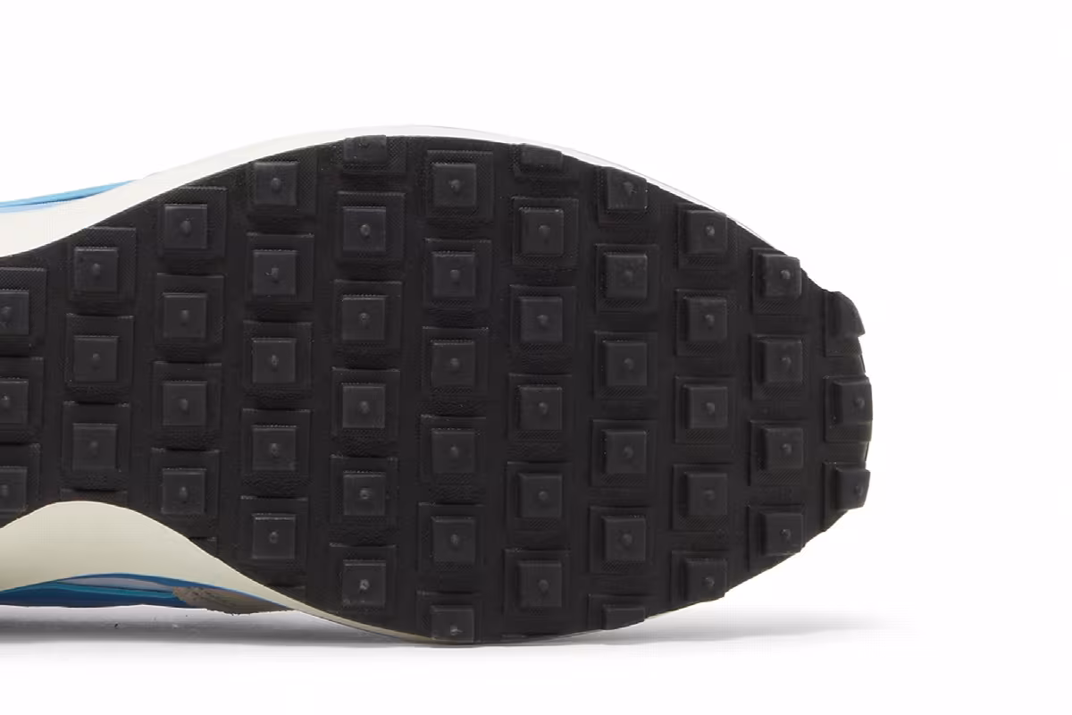 Nike Waffle Debut University Blue, view 6