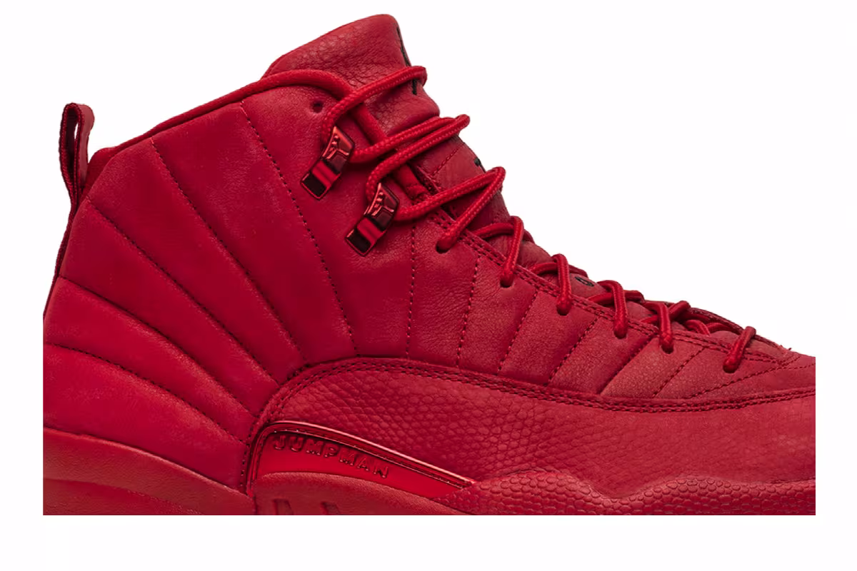 Air Jordan 12 Gym Red, view 3