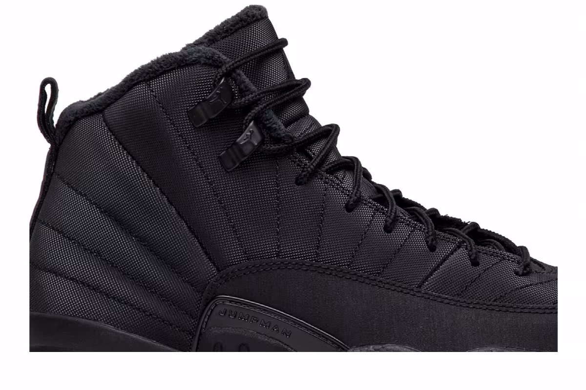 Air Jordan 12 Winterized GS Triple Black, view 3