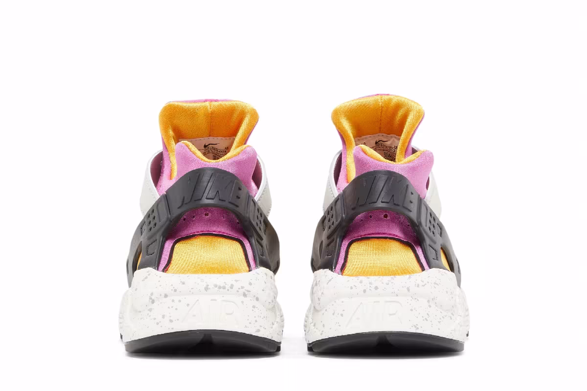 Nike Air Huarache Lethal Pink, view 7